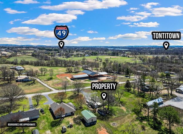 3026 112 Highway, Springdale, AR 72762