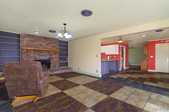 1801 Independence Road, Rolla, MO 65401