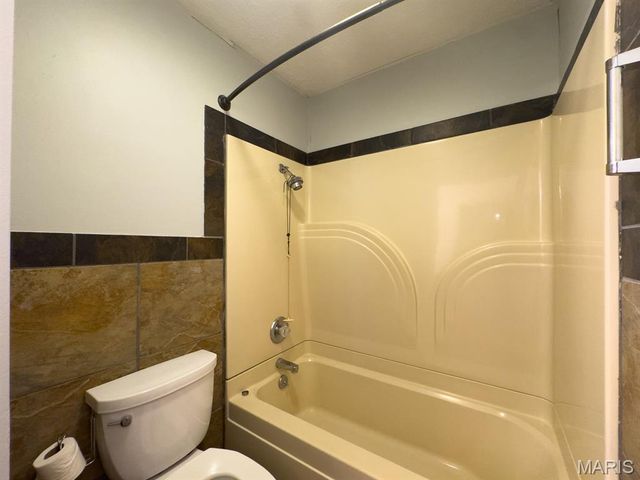 1801 Independence Road, Rolla, MO 65401