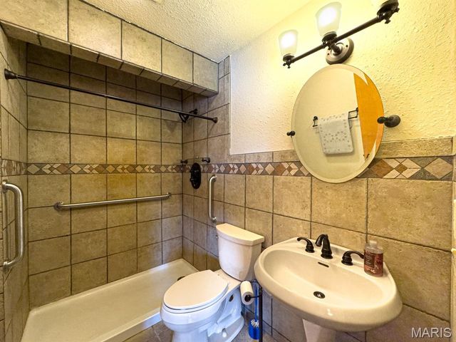 1801 Independence Road, Rolla, MO 65401