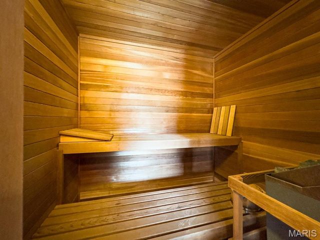 1801 Independence Road, Rolla, MO 65401