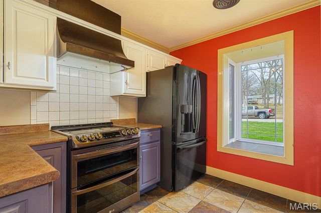 1801 Independence Road, Rolla, MO 65401