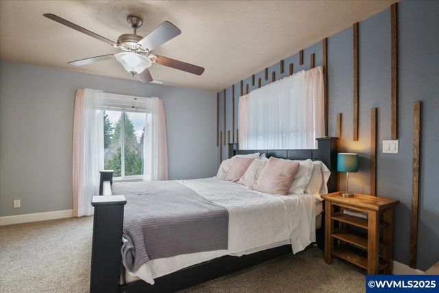 5915 Lone Oak Rd SE, Salem, OR 97306