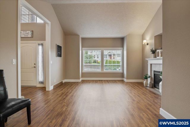 5915 Lone Oak Rd SE, Salem, OR 97306