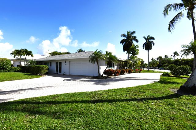 336 Tacoma Lane, West Palm Beach, FL 33404