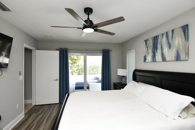 336 Tacoma Lane, West Palm Beach, FL 33404