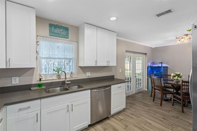 113 CRANBROOKE DRIVE, Seffner, FL 33584