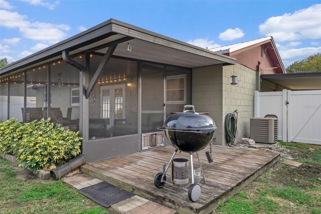 113 CRANBROOKE DRIVE, Seffner, FL 33584