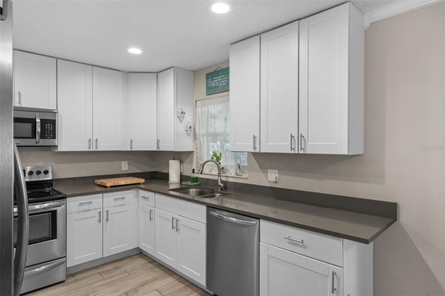 113 CRANBROOKE DRIVE, Seffner, FL 33584