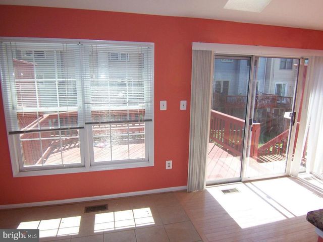 7051 CHESLEY SEARCH WAY, Alexandria, VA 22315