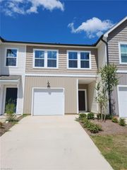 902 Falls Grove Trail, High Point, NC 27265