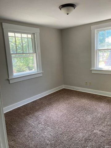 4122 Buell Drive, Fort Wayne, IN 46807