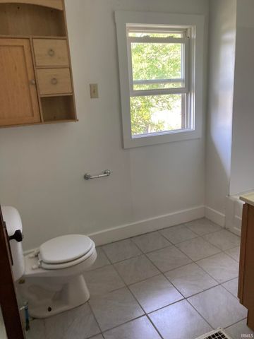 4122 Buell Drive, Fort Wayne, IN 46807