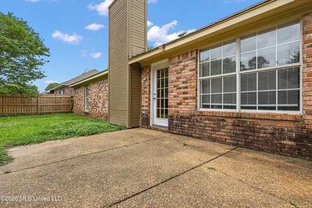 140 Willow Oak Lane, Brandon, MS 39047