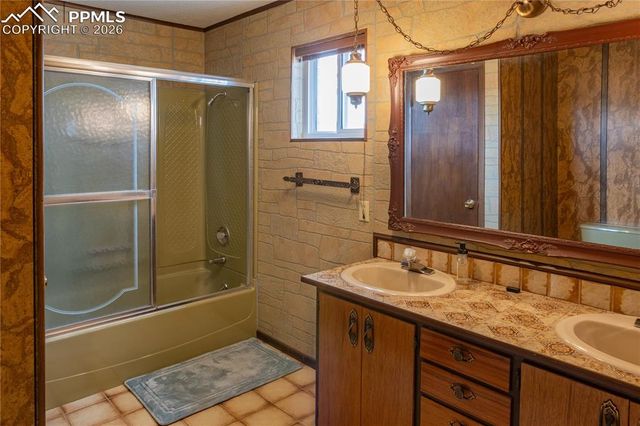 77 Circle Drive, La Junta, CO 81050