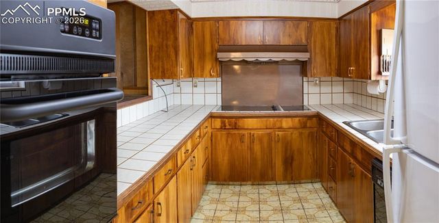 77 Circle Drive, La Junta, CO 81050