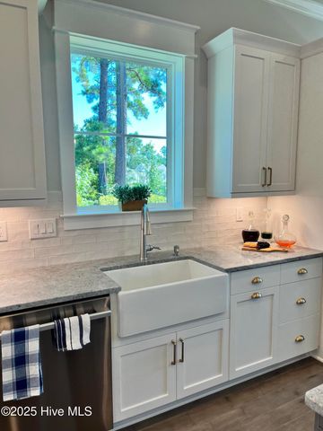 9182 Crossbill Drive, Leland, NC 28451