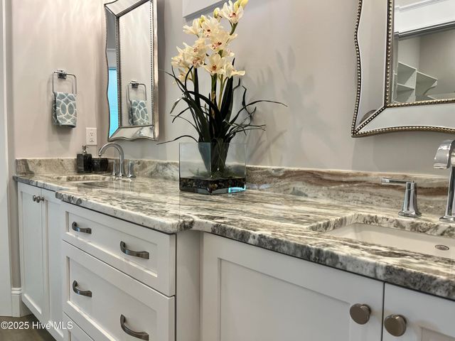 9182 Crossbill Drive, Leland, NC 28451