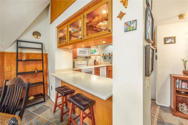 6461 Cedar Avenue, Angelus Oaks, CA 92305