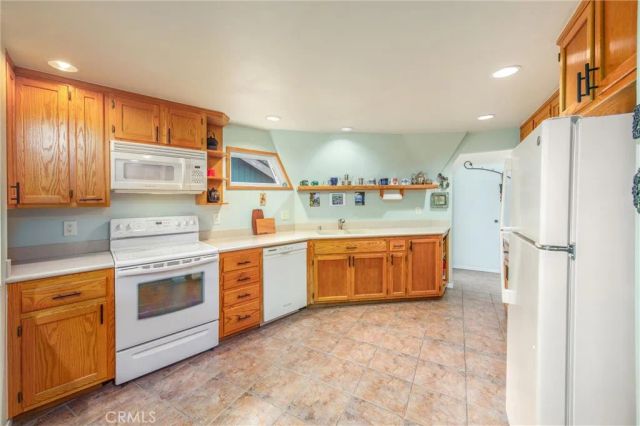 6461 Cedar Avenue, Angelus Oaks, CA 92305