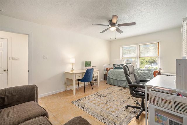 116 Whiting Street, Galveston, TX 77550