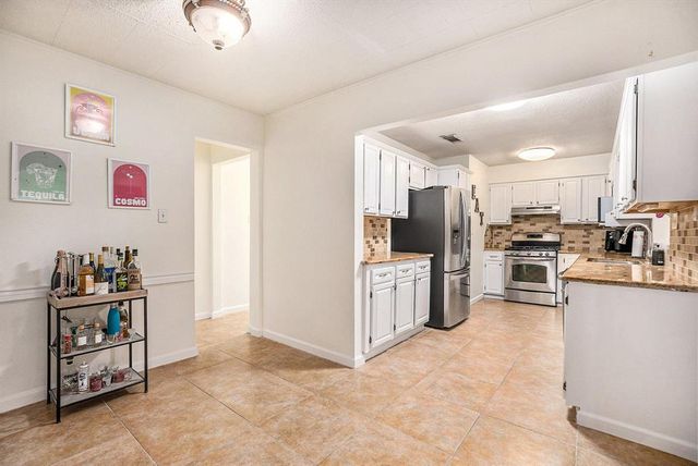 116 Whiting Street, Galveston, TX 77550
