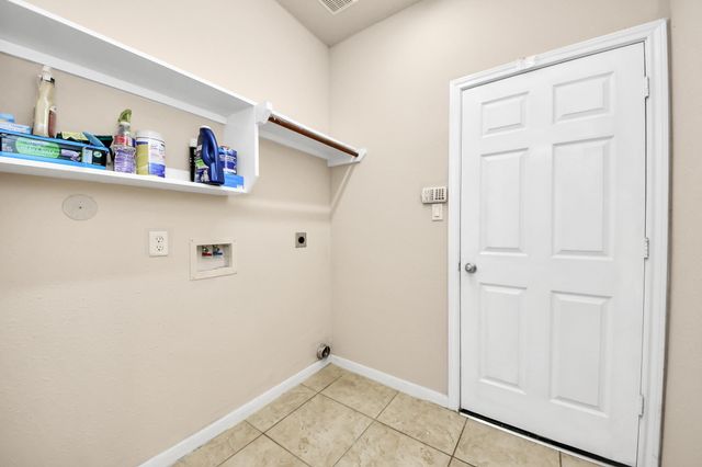 13719 Hartford Court, Sugar Land, TX 77498