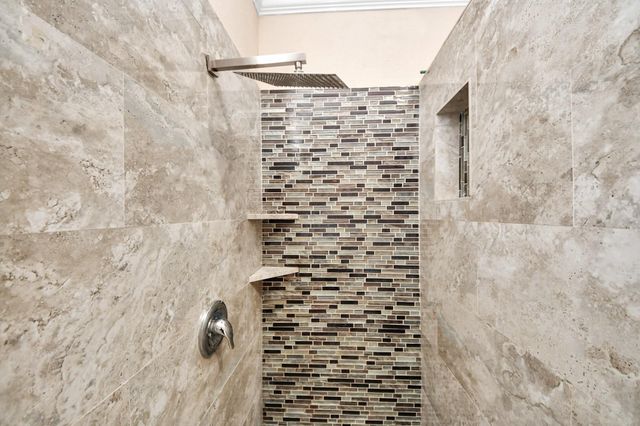 13719 Hartford Court, Sugar Land, TX 77498