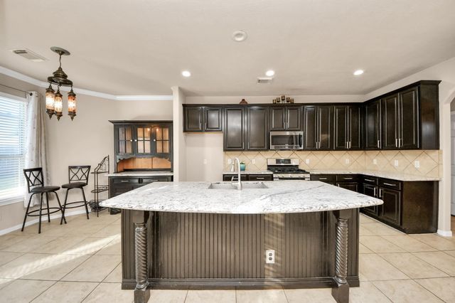 13719 Hartford Court, Sugar Land, TX 77498