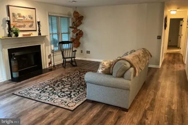 515 ROSLAIRE DR, Hummelstown, PA 17036