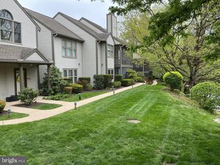 515 ROSLAIRE DR, Hummelstown, PA 17036