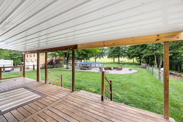 380 Webbs Camp Rd, Walling, TN 38587