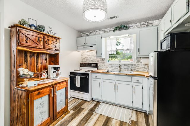 380 Webbs Camp Rd, Walling, TN 38587
