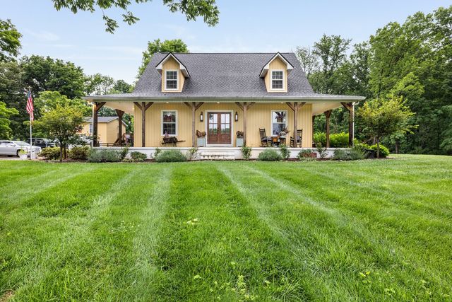 380 Webbs Camp Rd, Walling, TN 38587