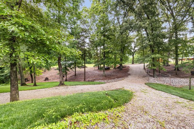 380 Webbs Camp Rd, Walling, TN 38587