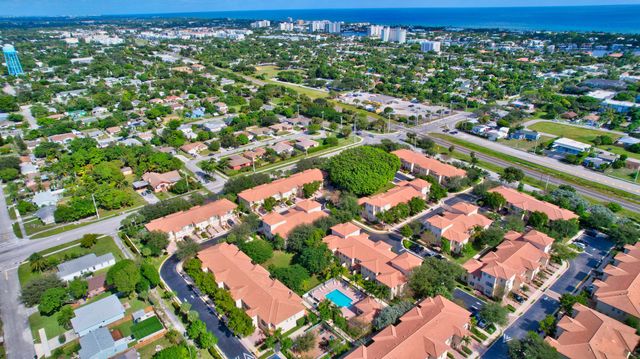 115 S Longport Circle D, Delray Beach, FL 33444