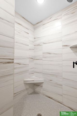 10506 S 103 Street, Papillion, NE 68046