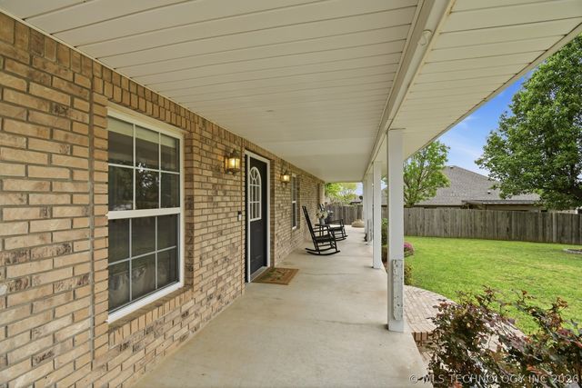 9265 Columbia Street, Sapulpa, OK 74066