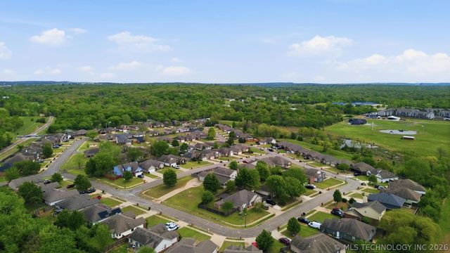 9265 Columbia Street, Sapulpa, OK 74066