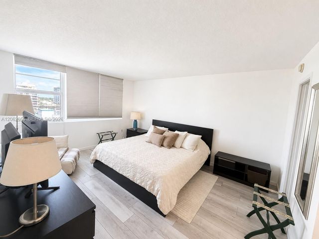 6917 Collins Ave 1026, Miami Beach, FL 33141