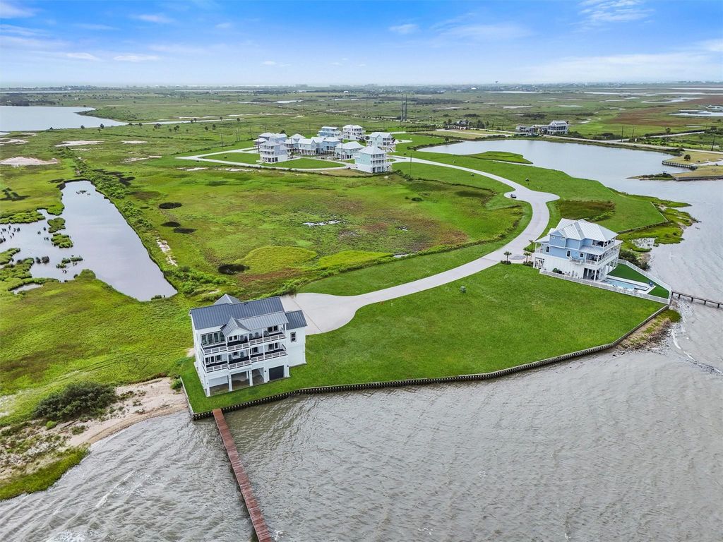 1406 Bay Pointe Drive, Galveston, TX 77554