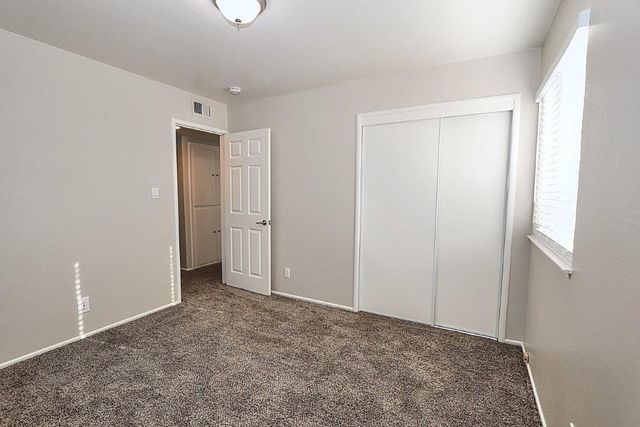 4339 Stencar Dr, Fair Oaks, CA 95628