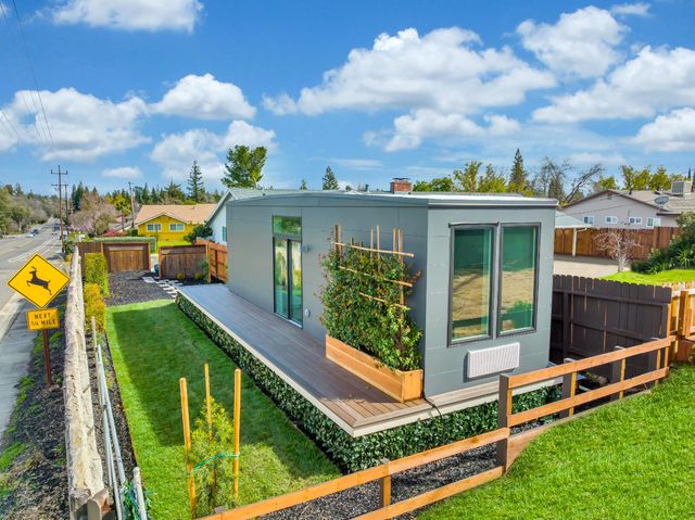 4339 Stencar Dr, Fair Oaks, CA 95628