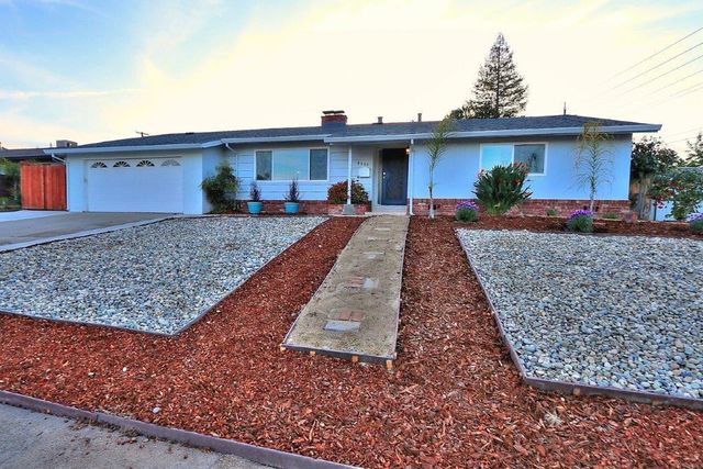4339 Stencar Dr, Fair Oaks, CA 95628