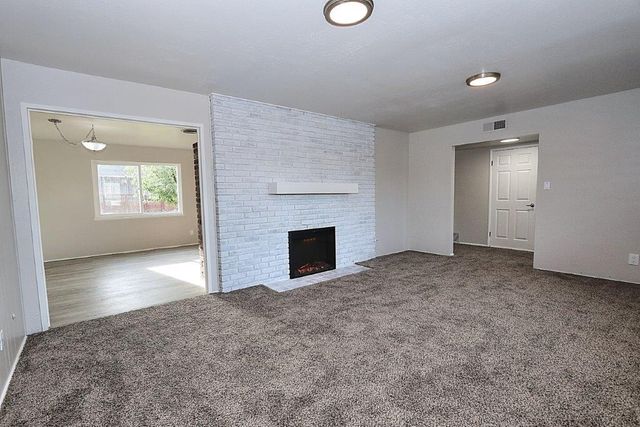 4339 Stencar Dr, Fair Oaks, CA 95628