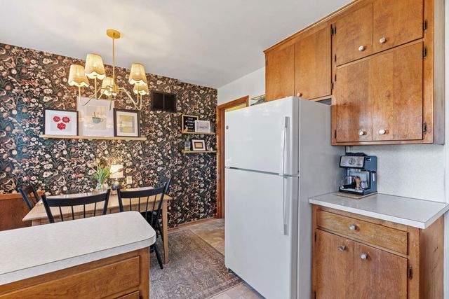 5656 28th Avenue S, Minneapolis, MN 55417