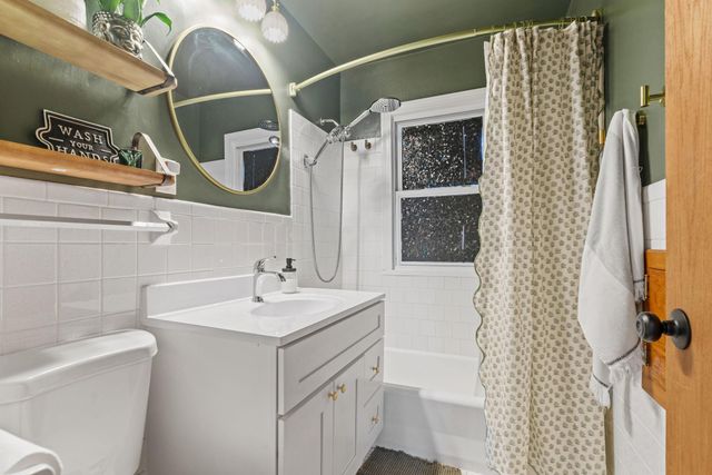 5656 28th Avenue S, Minneapolis, MN 55417