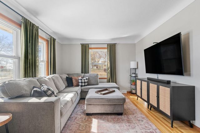 5656 28th Avenue S, Minneapolis, MN 55417