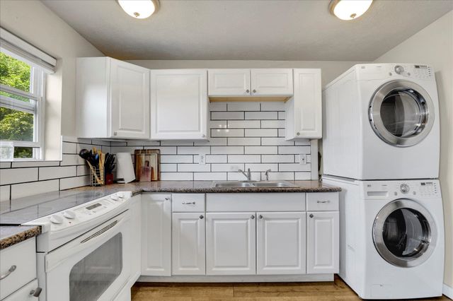 12017 E Mansfield Ave, Spokane Valley, WA 99206