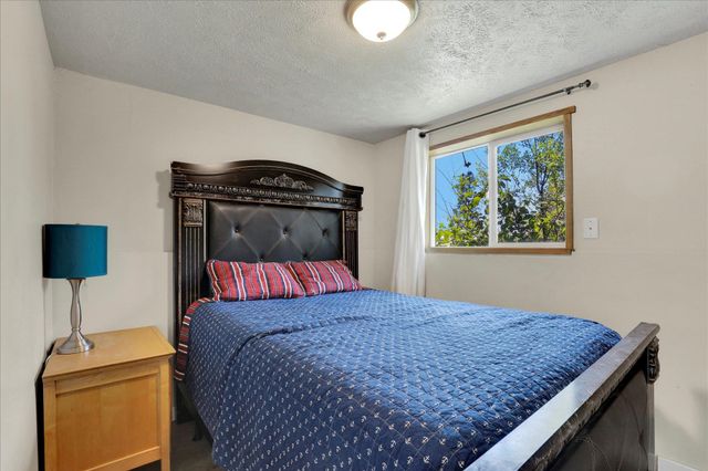 12017 E Mansfield Ave, Spokane Valley, WA 99206